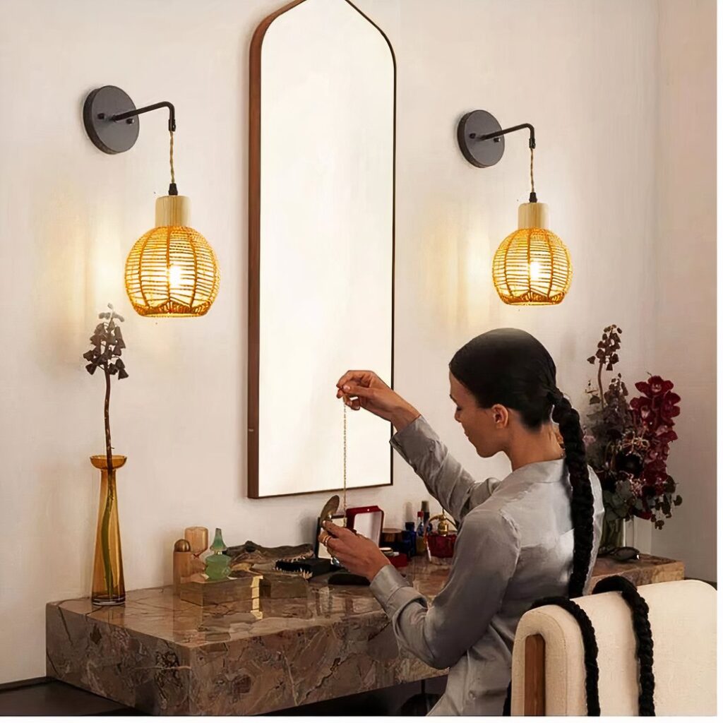 Les appliques murales suspendues : une tendance pour 2025 ! Les appliques murales suspendues : une tendance pour 2025 ! Conseils et astuces applique murale suspendue en rotin dans le style boheme 4